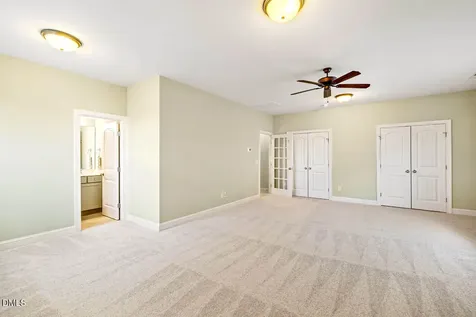 122 Treywood Lane Chapel Hill NC 27516