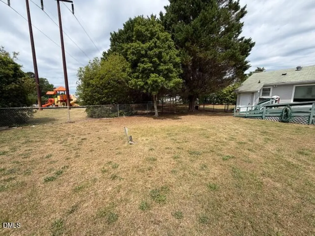 205 Falcon Court Clayton NC 27520