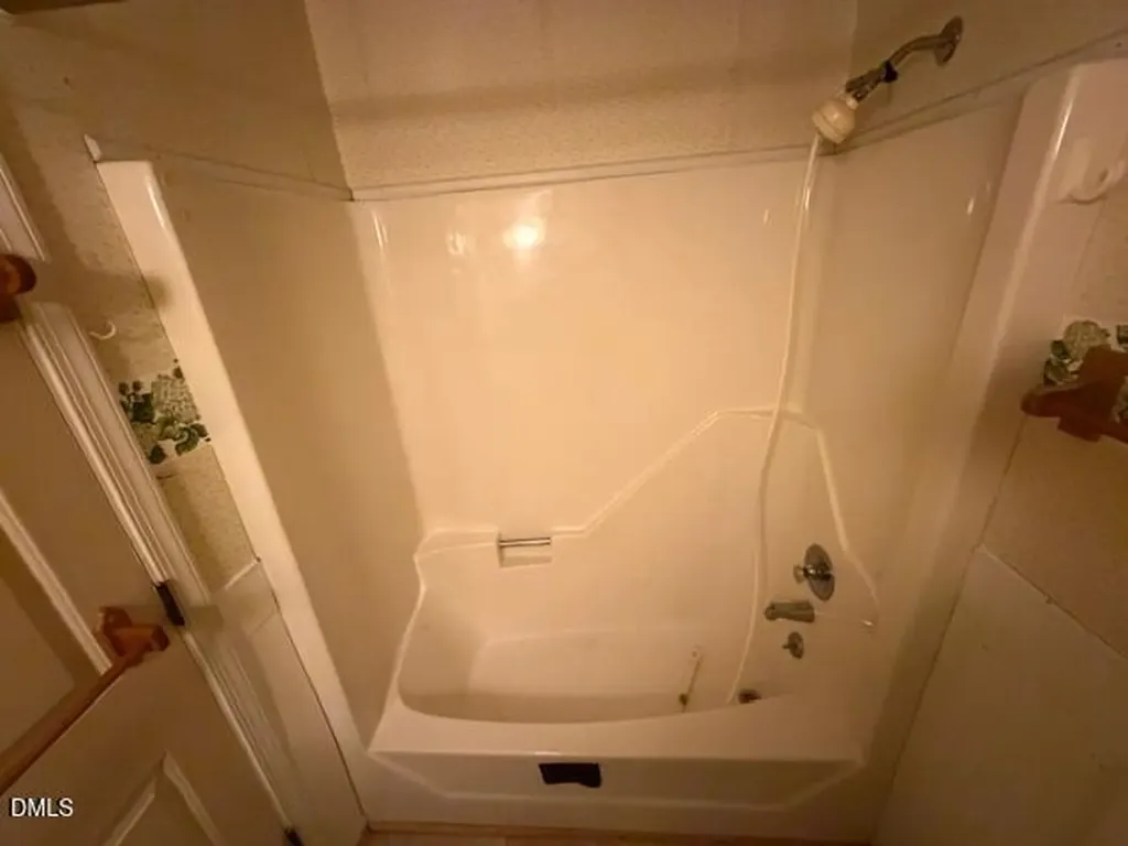 205 Falcon Court Clayton NC 27520