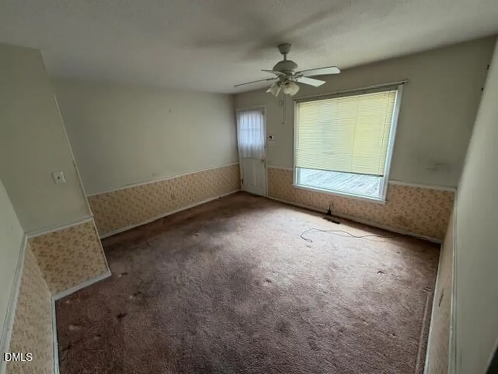 205 Falcon Court Clayton NC 27520