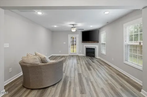 311 W 6th Avenue Raeford NC 28376