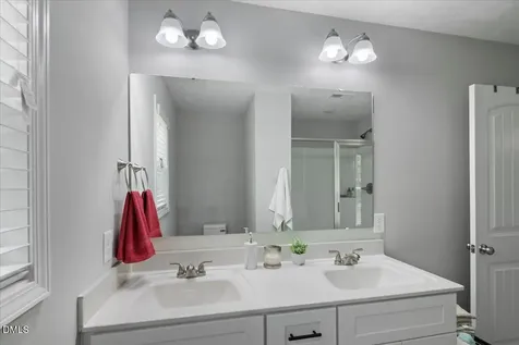 311 W 6th Avenue Raeford NC 28376