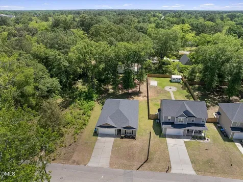 311 W 6th Avenue Raeford NC 28376