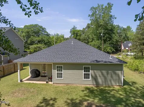 311 W 6th Avenue Raeford NC 28376