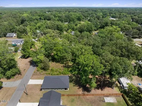 311 W 6th Avenue Raeford NC 28376