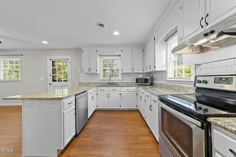 412 2nd Street Apex NC 27502