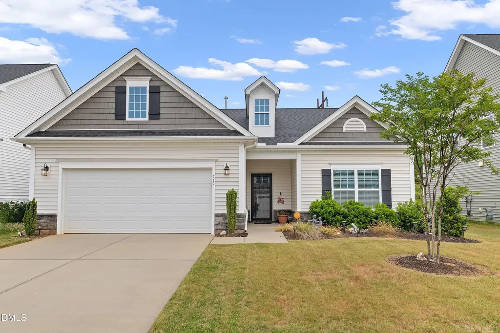 793 Lakemont Drive Clayton NC 27520