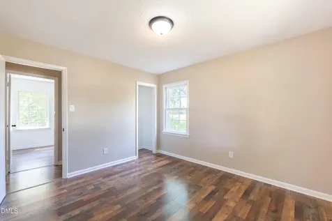 10452 Village Heights Whitakers NC 27891