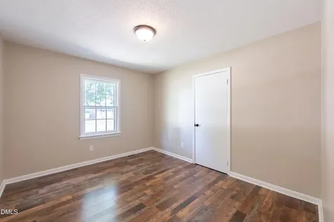 10452 Village Heights Whitakers NC 27891