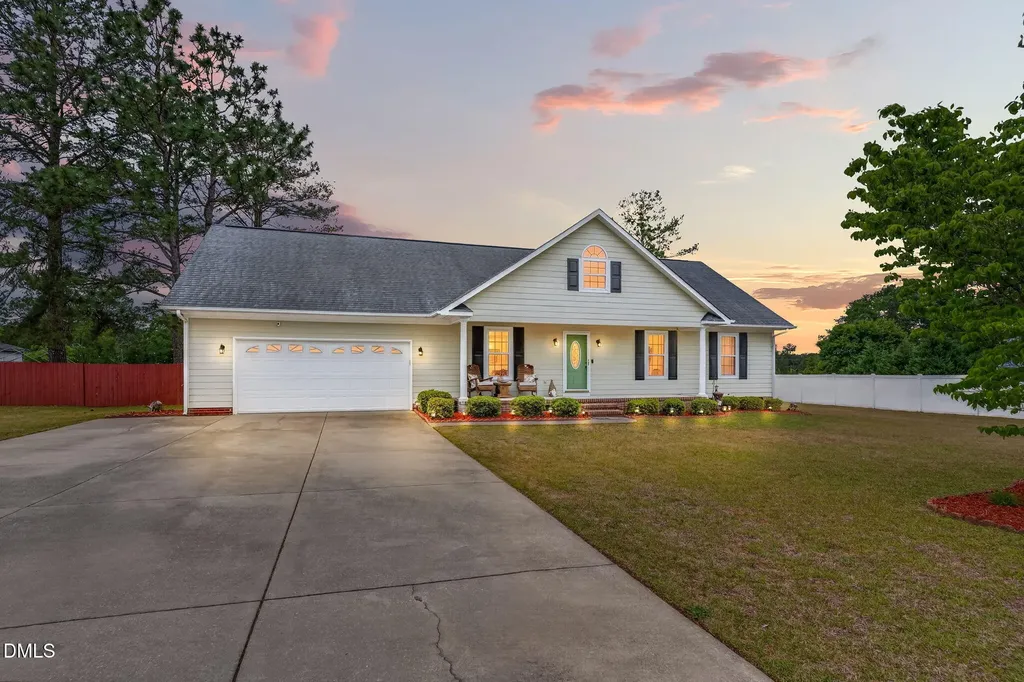 4552 Canasta Court Hope Mills NC 28348