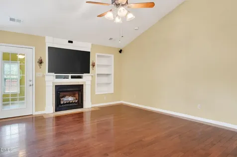 4552 Canasta Court Hope Mills NC 28348