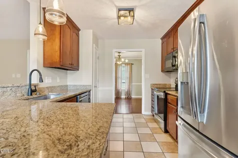 4552 Canasta Court Hope Mills NC 28348