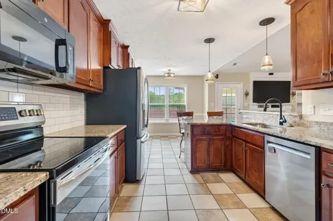 4552 Canasta Court Hope Mills NC 28348
