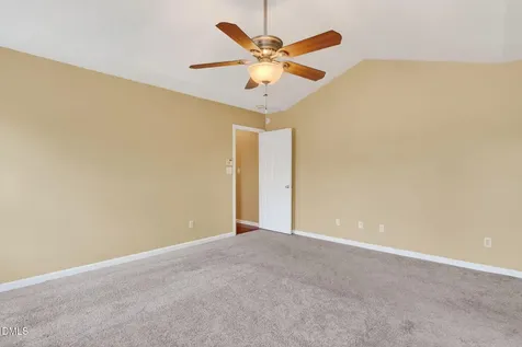 4552 Canasta Court Hope Mills NC 28348
