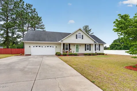 4552 Canasta Court Hope Mills NC 28348