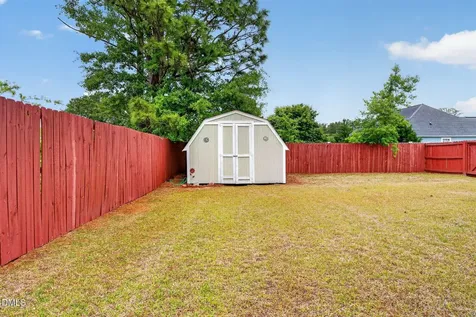 4552 Canasta Court Hope Mills NC 28348