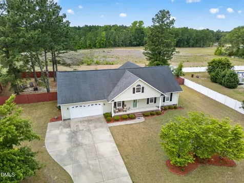 4552 Canasta Court Hope Mills NC 28348