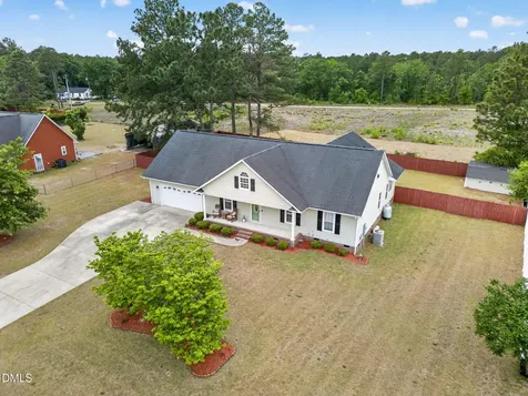 4552 Canasta Court Hope Mills NC 28348