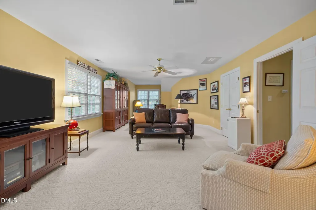 1017 Bearglades Lane Raleigh NC 27615