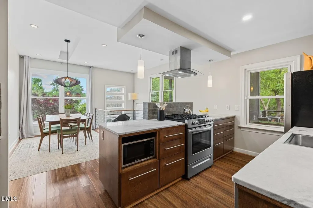 208 Baggett Avenue Raleigh NC 27604