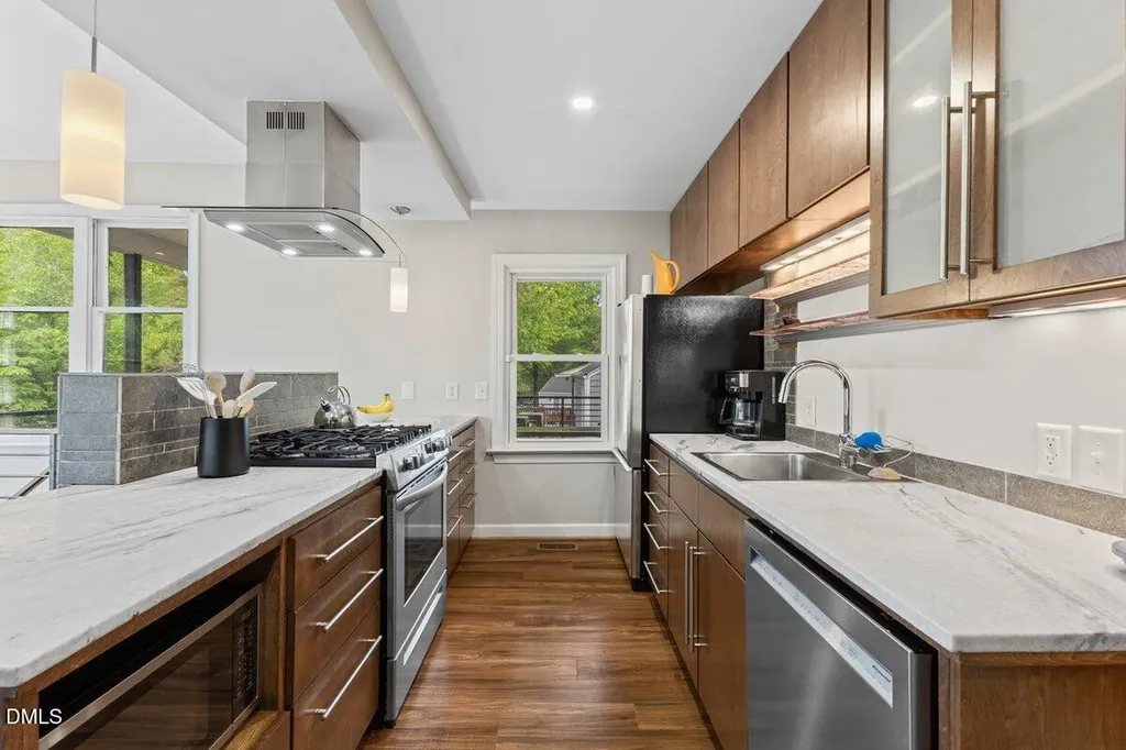 208 Baggett Avenue Raleigh NC 27604