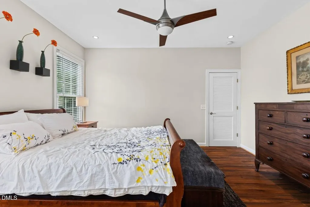 208 Baggett Avenue Raleigh NC 27604