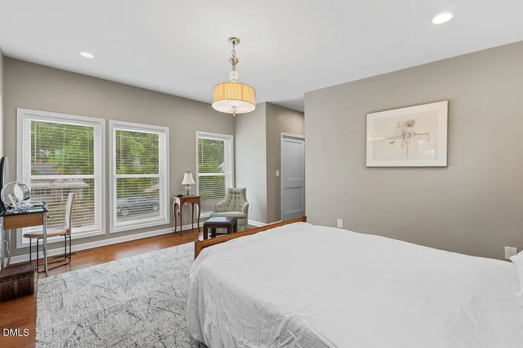 208 Baggett Avenue Raleigh NC 27604