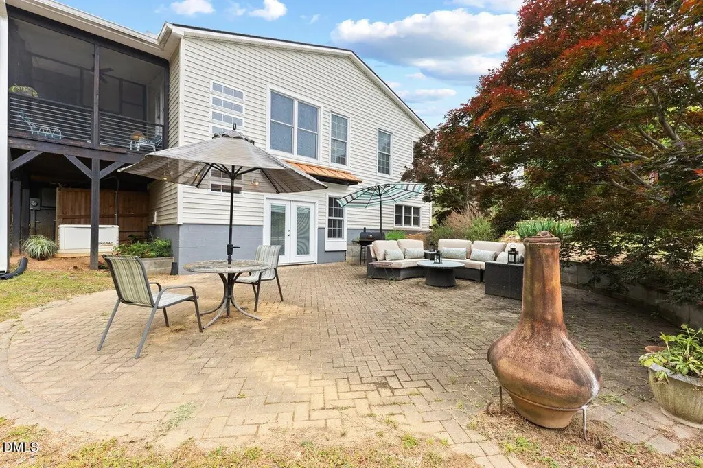208 Baggett Avenue Raleigh NC 27604