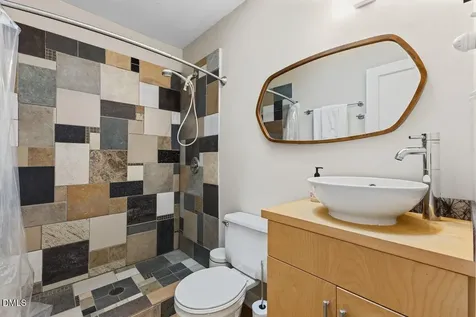 208 Baggett Avenue Raleigh NC 27604