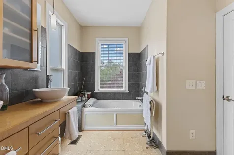 208 Baggett Avenue Raleigh NC 27604