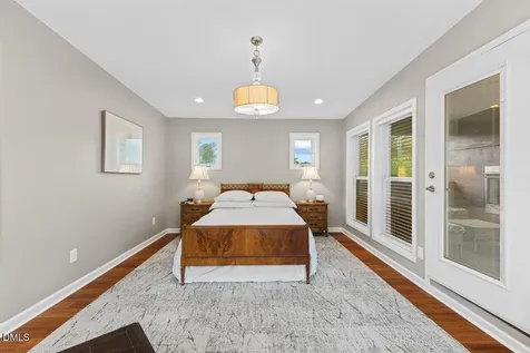 208 Baggett Avenue Raleigh NC 27604