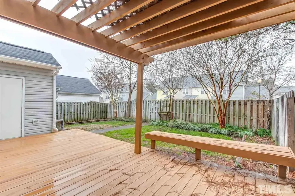121 Danesway Drive Holly Springs NC 27540