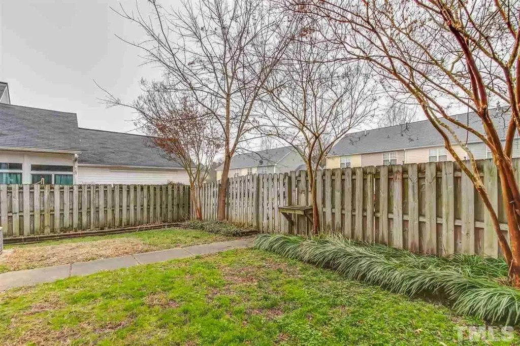 121 Danesway Drive Holly Springs NC 27540