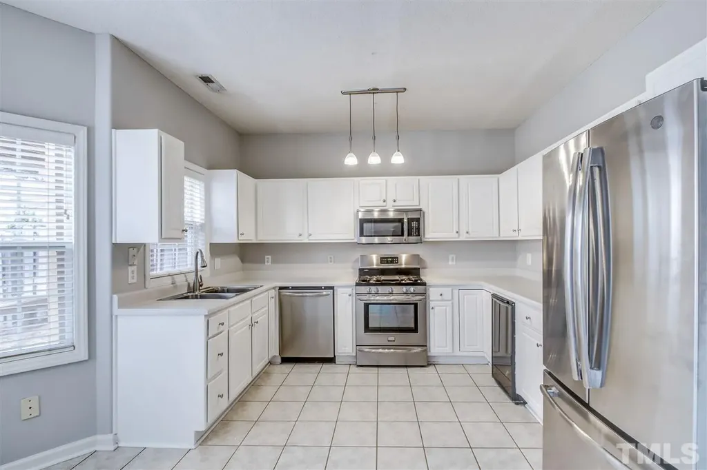 121 Danesway Drive Holly Springs NC 27540