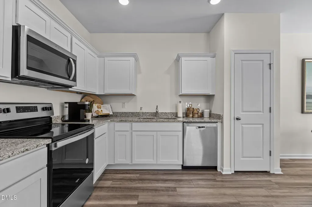 129 S Meyers Court Clayton NC 27520