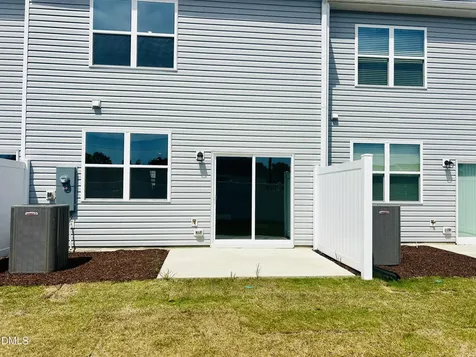 129 S Meyers Court Clayton NC 27520