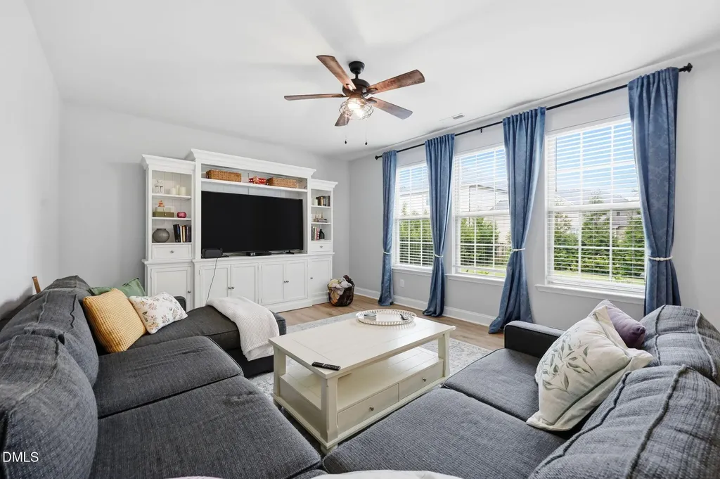 539 River Dell Townes Avenue Clayton NC 27527