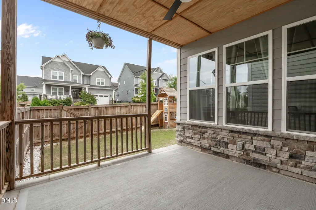 108 Tree Hill Lane Holly Springs NC 27540