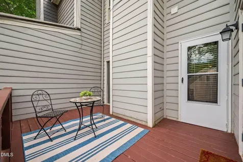 212 Cross Keys Court Cary NC 27511