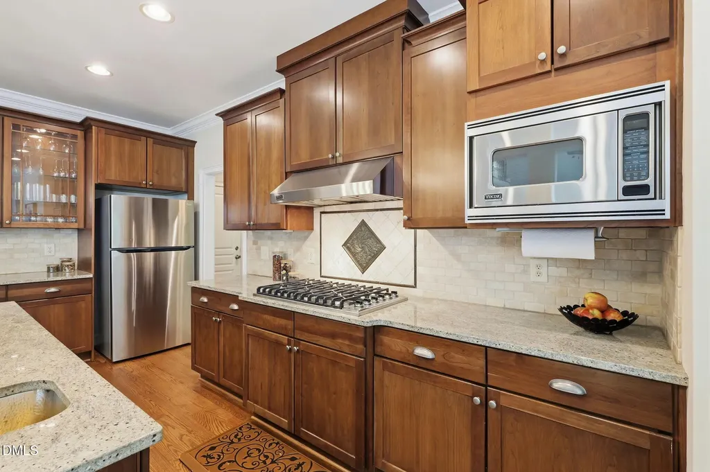 160 Tramore Drive Chapel Hill NC 27516