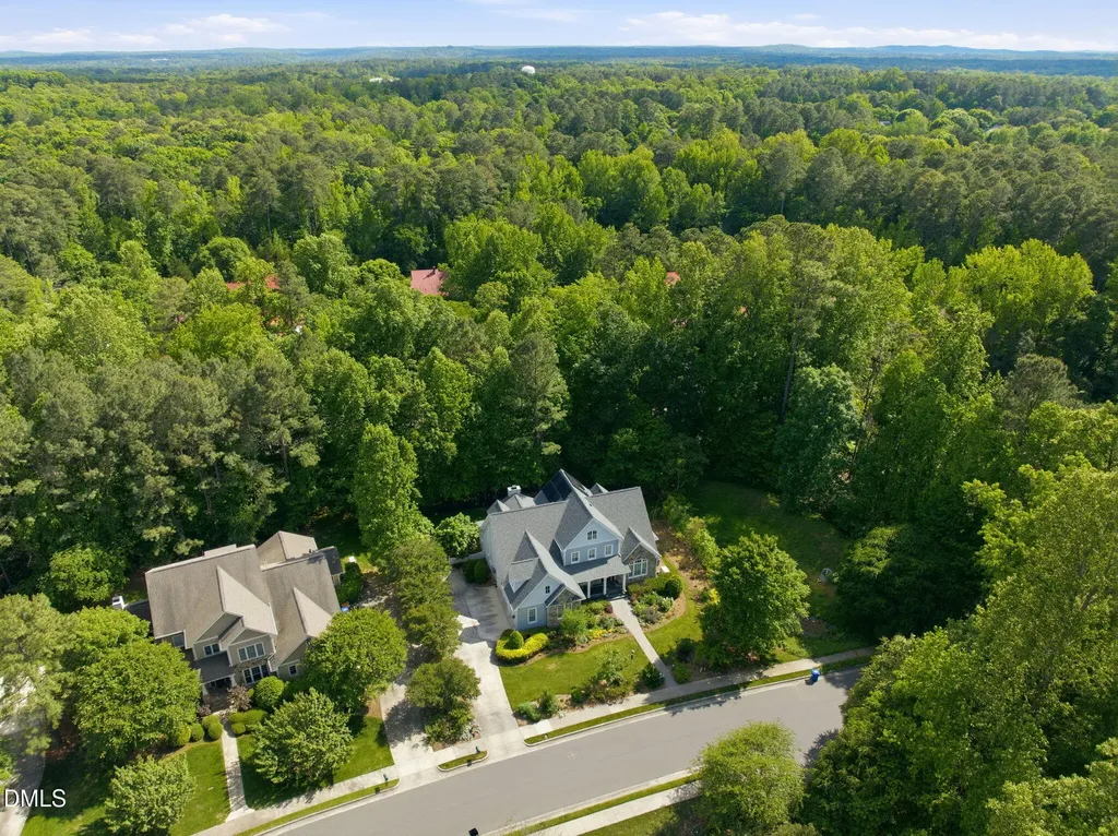 160 Tramore Drive Chapel Hill NC 27516