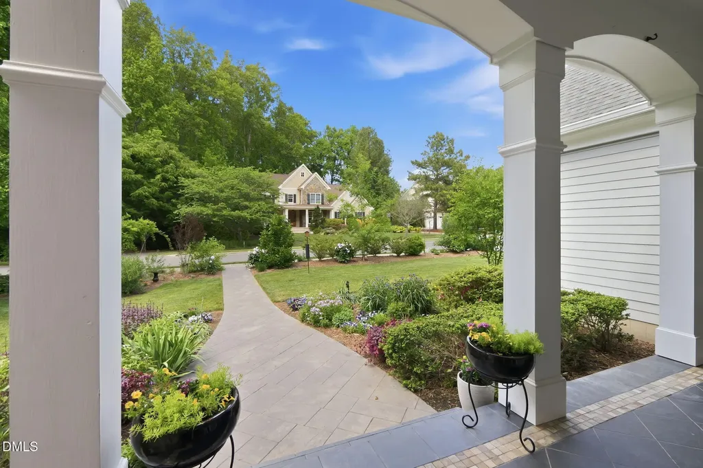 160 Tramore Drive Chapel Hill NC 27516