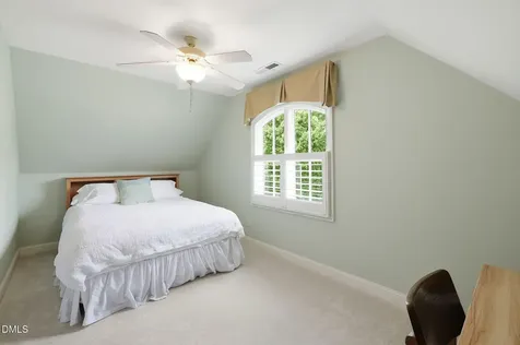 160 Tramore Drive Chapel Hill NC 27516