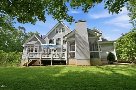 160 Tramore Drive Chapel Hill NC 27516