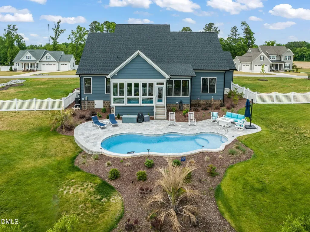 121 Lane Farms Way Holly Springs NC 27540
