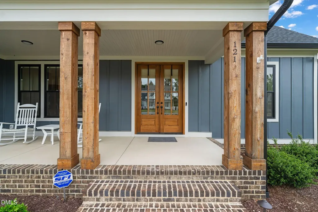 121 Lane Farms Way Holly Springs NC 27540