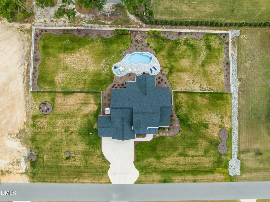 121 Lane Farms Way Holly Springs NC 27540