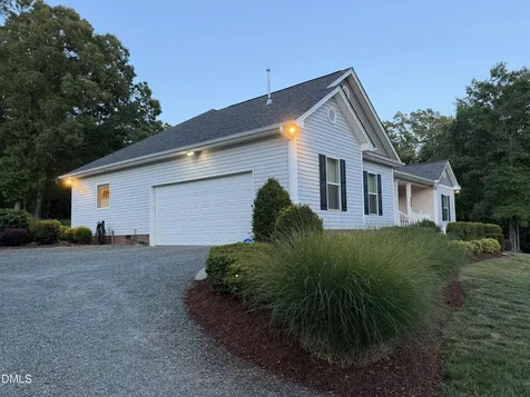 1982 Wheeler Bridge Road Burlington NC 27215
