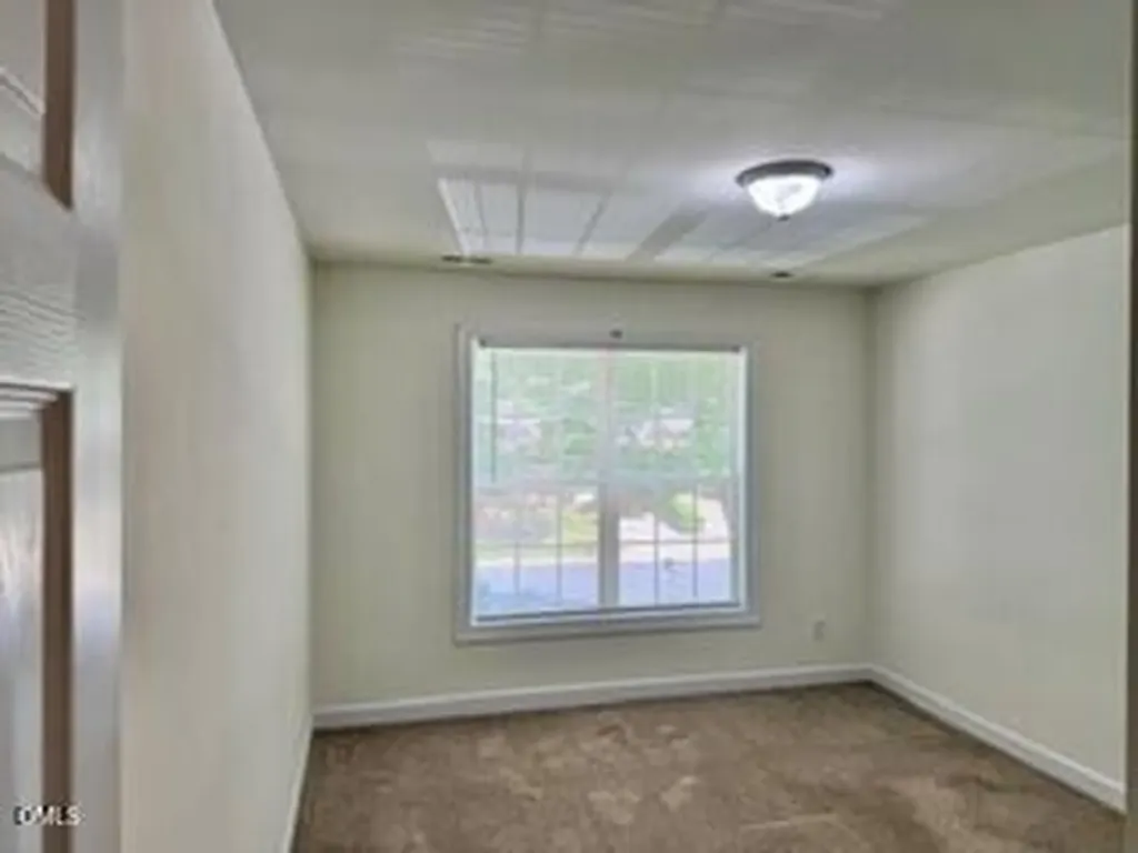 8737 Courage Court Raleigh NC 27615