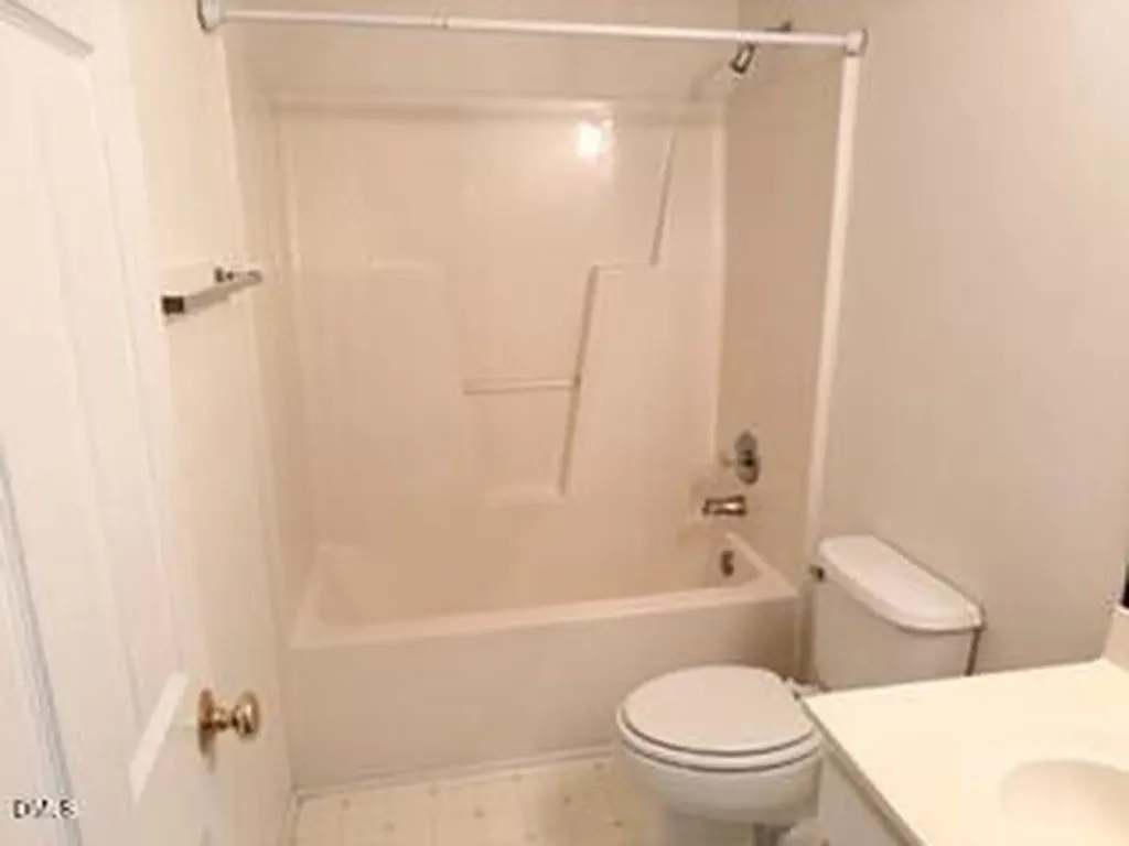 8737 Courage Court Raleigh NC 27615